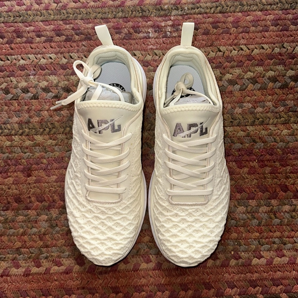 NEW APL TECHLOOM PHANTOM PRISTINE TUNDRA WHITE SNEAKERS RUNNING SHOES